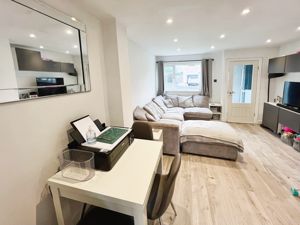 Lounge- click for photo gallery